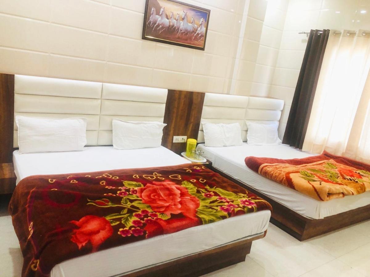 Jasneet Homestay Amritsar Dış mekan fotoğraf