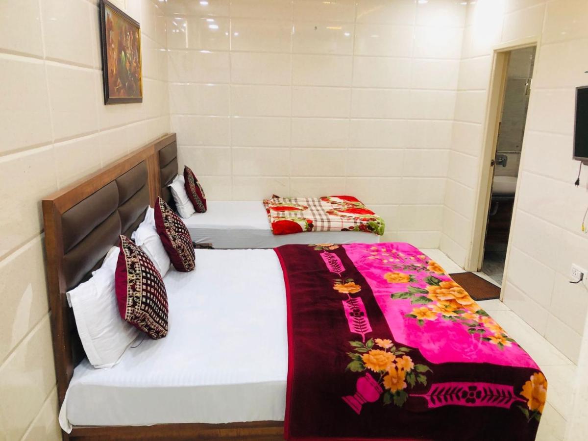 Jasneet Homestay Amritsar Dış mekan fotoğraf
