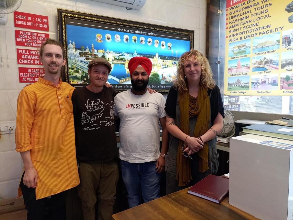 Jasneet Homestay Amritsar Dış mekan fotoğraf
